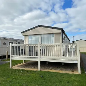 Caravan Hire Thornwick Bay Holiday park Flamborough