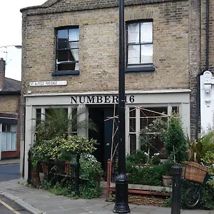 16 St Alfeges Bed & Breakfast London